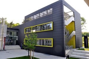 Neubau in der Ulrich Schalk Straße, Biolabore und größter Laborbereich des Lehrstuhls